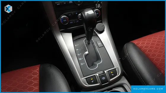 CHEVROLET (GM DAEWOO) CAPTIVA 2WD DYNAMIC RED