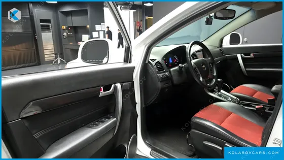 CHEVROLET (GM DAEWOO) CAPTIVA 2WD DYNAMIC RED