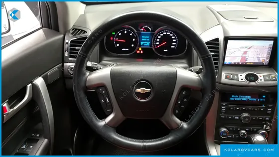 CHEVROLET (GM DAEWOO) CAPTIVA 2WD DYNAMIC RED