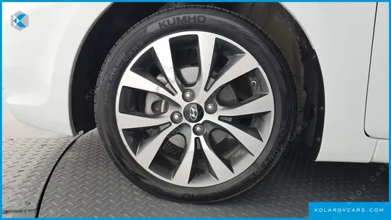 HYUNDAI ACCENT 1.4 VVT PREMIUM