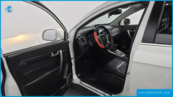 CHEVROLET (GM DAEWOO) CAPTIVA 4WD LT PREMIUM