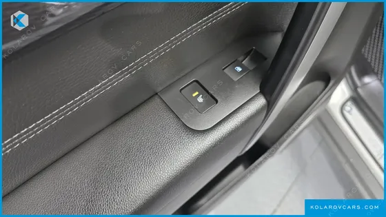CHEVROLET (GM DAEWOO) CAPTIVA 4WD LT PREMIUM