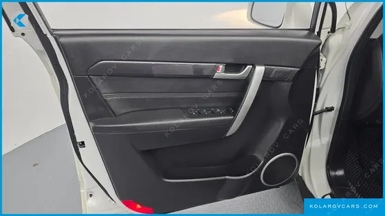 CHEVROLET (GM DAEWOO) CAPTIVA 4WD LT PREMIUM