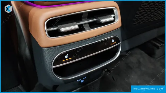 GENESIS GV70 2.5T GASOLINE 2WD