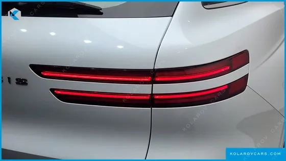 GENESIS GV70 2.5T GASOLINE 2WD