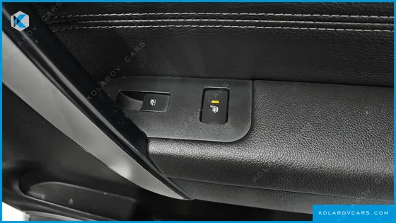 CHEVROLET (GM DAEWOO) CAPTIVA 2WD ADVENTURE PACKAGE