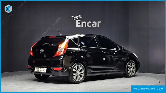 HYUNDAI ACCENT DIESEL WIT 1.6 VGT MODERN
