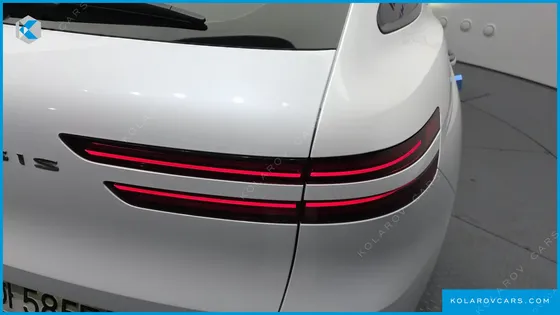 GENESIS GV70 2.5T GASOLINE 2WD
