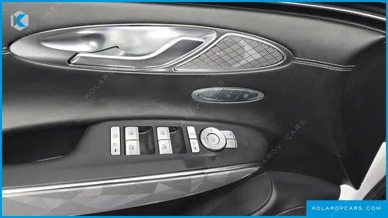 GENESIS GV70 2.5T GASOLINE 2WD