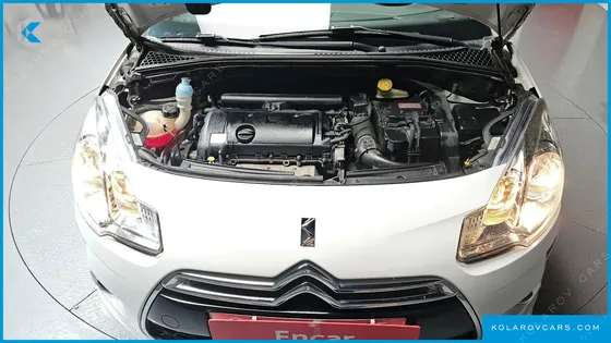 CITROËN DS3 1.6 VTI SO CHIC