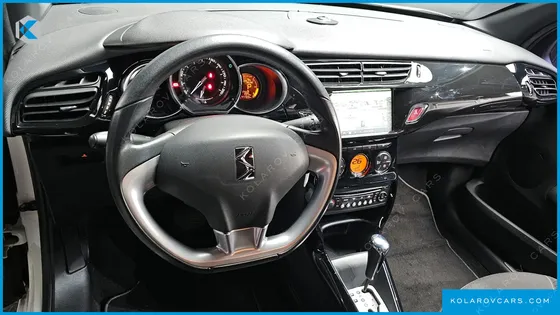 CITROËN DS3 1.6 VTI SO CHIC