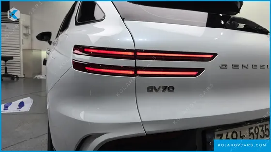 GENESIS GV70 2.5T GASOLINE 2WD
