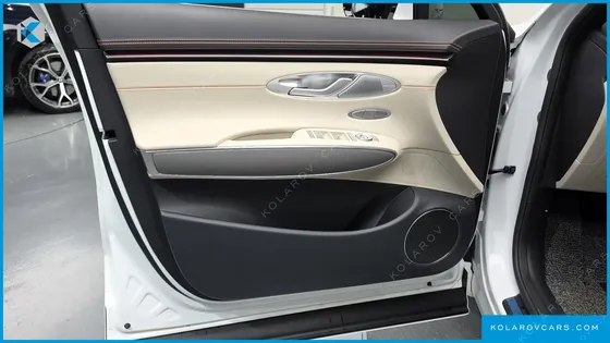 GENESIS GV70 2.5T GASOLINE 2WD