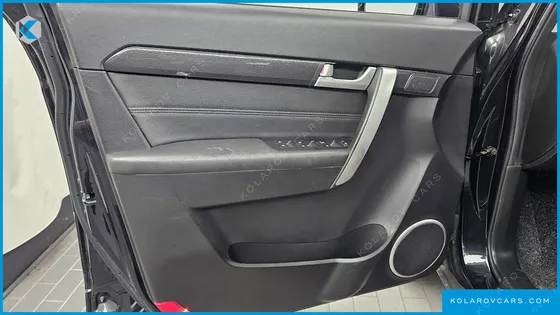 CHEVROLET (GM DAEWOO) CAPTIVA 2WD LT PREMIUM