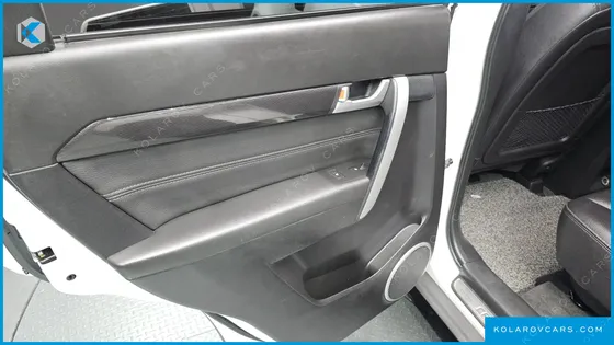 CHEVROLET (GM DAEWOO) CAPTIVA 2WD LT PREMIUM