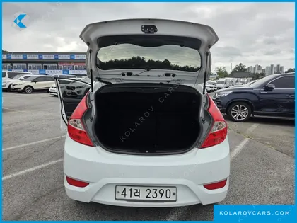 HYUNDAI ACCENT DIESEL 1.6 VGT PREMIUM