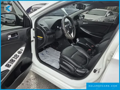 HYUNDAI ACCENT DIESEL 1.6 VGT PREMIUM