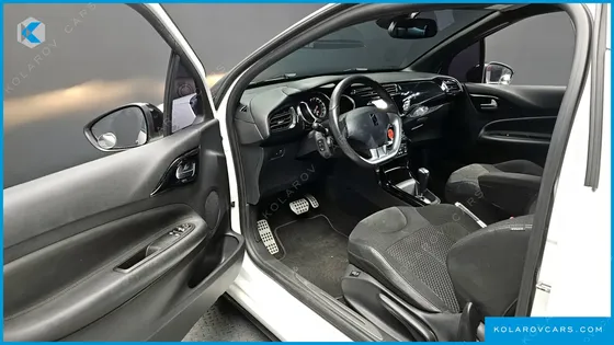CITROËN DS3 1.6 E-HDI SO CHIC