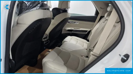 GENESIS GV70 2.5T GASOLINE 2WD