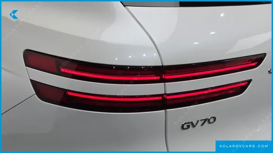 GENESIS GV70 2.5T GASOLINE 2WD