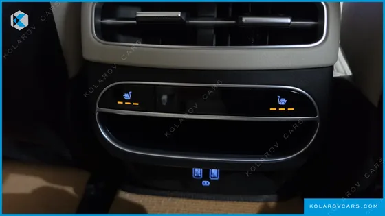 GENESIS GV70 2.5T GASOLINE 2WD