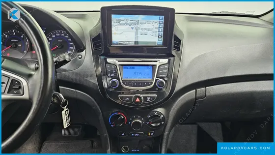 HYUNDAI ACCENT DIESEL WIT 1.6 VGT MODERN