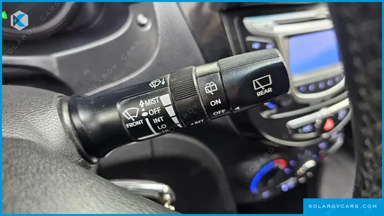 HYUNDAI ACCENT DIESEL WIT 1.6 VGT MODERN