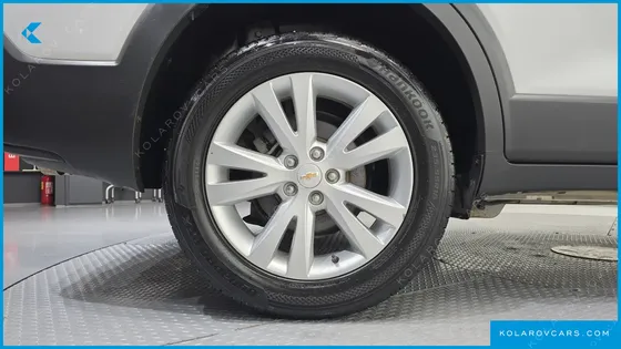 CHEVROLET (GM DAEWOO) CAPTIVA 2WD LS DELUXE PACK