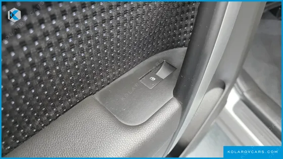 CHEVROLET (GM DAEWOO) CAPTIVA 2WD LS DELUXE PACK