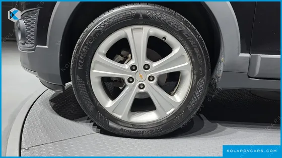 CHEVROLET (GM DAEWOO) CAPTIVA 2WD LT PREMIUM