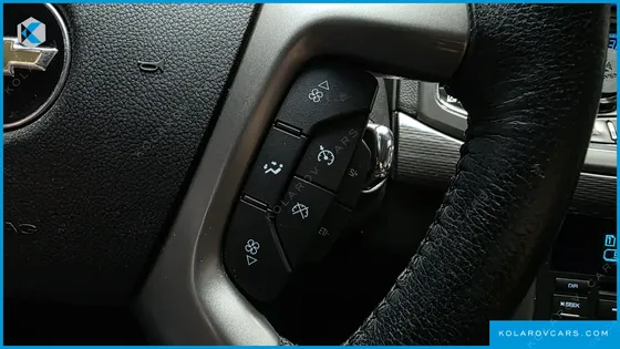 CHEVROLET (GM DAEWOO) CAPTIVA 2WD LT PREMIUM