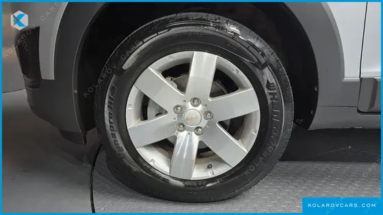 CHEVROLET (GM DAEWOO) CAPTIVA 2WD LS