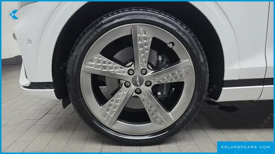 GENESIS GV70 2.5T GASOLINE 2WD