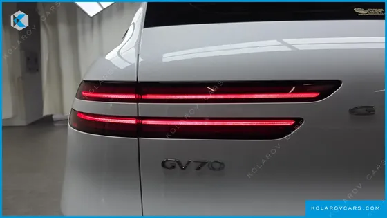 GENESIS GV70 2.5T GASOLINE 2WD