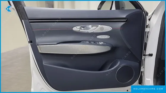 GENESIS GV70 2.5T GASOLINE 2WD