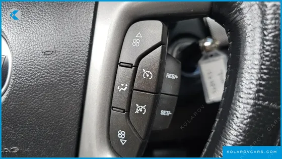 CHEVROLET (GM DAEWOO) CAPTIVA 2WD LT