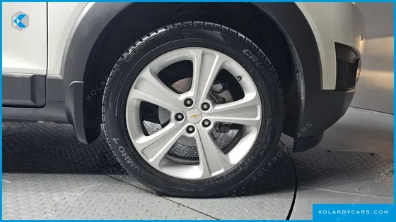 CHEVROLET (GM DAEWOO) CAPTIVA 2WD LT