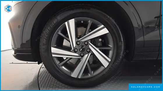 GENESIS GV70 2.5T GASOLINE 2WD