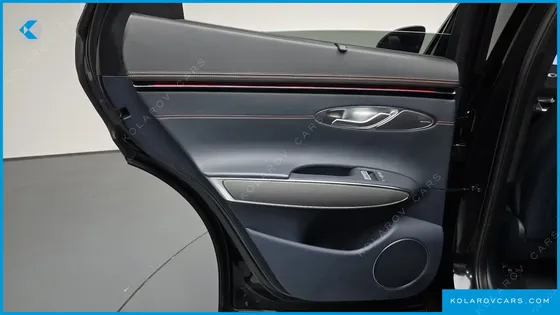 GENESIS GV70 2.5T GASOLINE 2WD