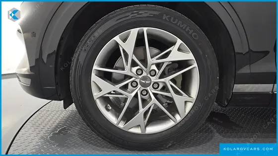 GENESIS GV70 2.5T GASOLINE 2WD
