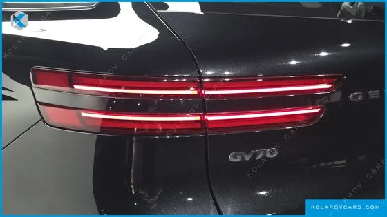 GENESIS GV70 2.5T GASOLINE 2WD