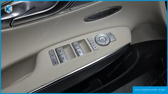 GENESIS GV70 2.5T GASOLINE 2WD