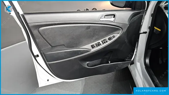 HYUNDAI ACCENT 1.4 VVT MODERN