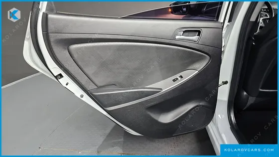 HYUNDAI ACCENT 1.4 VVT MODERN