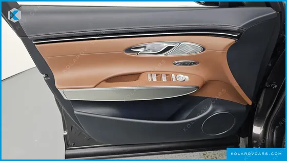 GENESIS GV70 2.5T GASOLINE 2WD