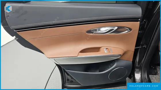 GENESIS GV70 2.5T GASOLINE 2WD