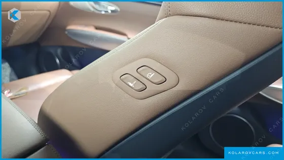 GENESIS GV70 2.5T GASOLINE 2WD