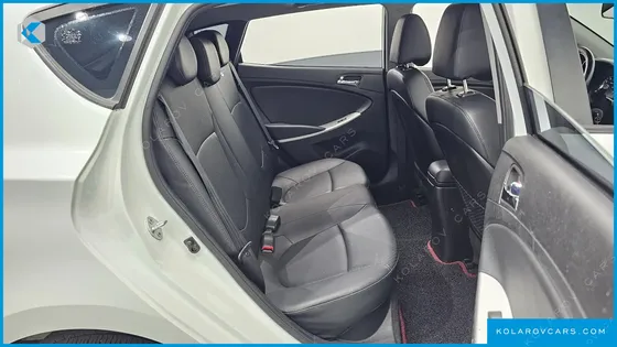 HYUNDAI ACCENT 1.4 VVT MODERN