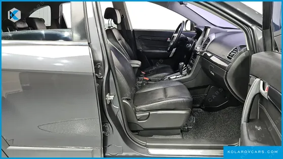 CHEVROLET (GM DAEWOO) CAPTIVA 2WD LT