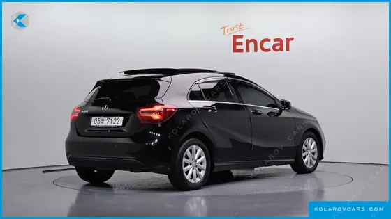 MERCEDES A-CLASS A200
